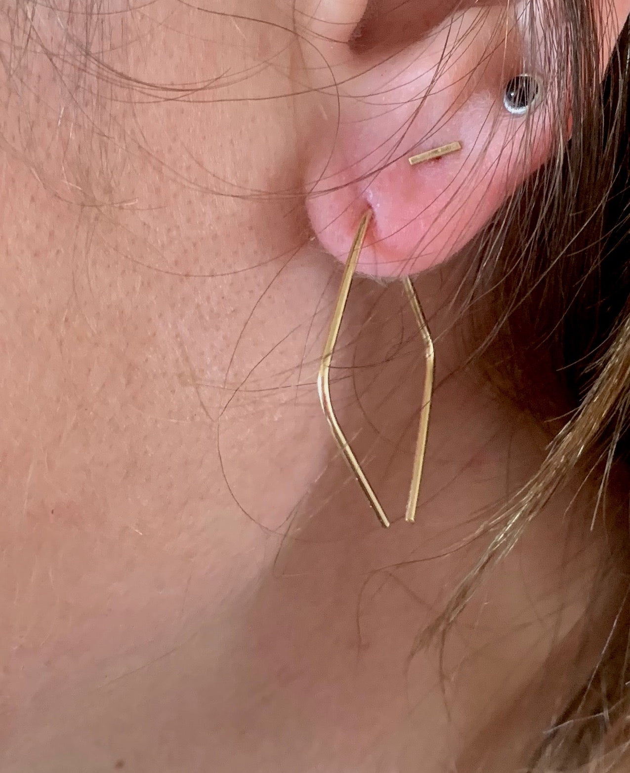 14k free form earring
